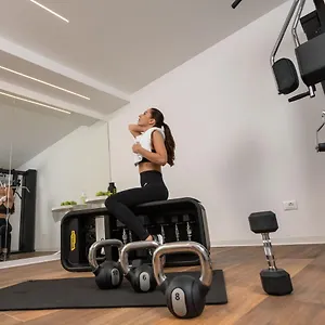https://nero-davorio-aparthotel.riccione-hotels.org
