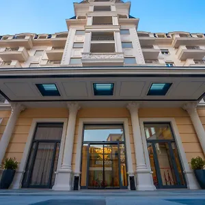 **** Hotel Mozart Albanie